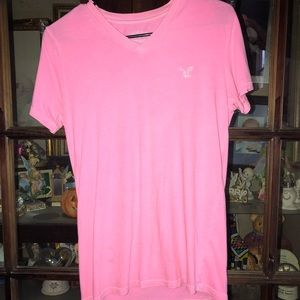 Pink American eagle t shirt